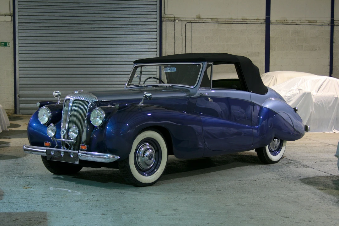 1951 Daimler - Image 8 of 11