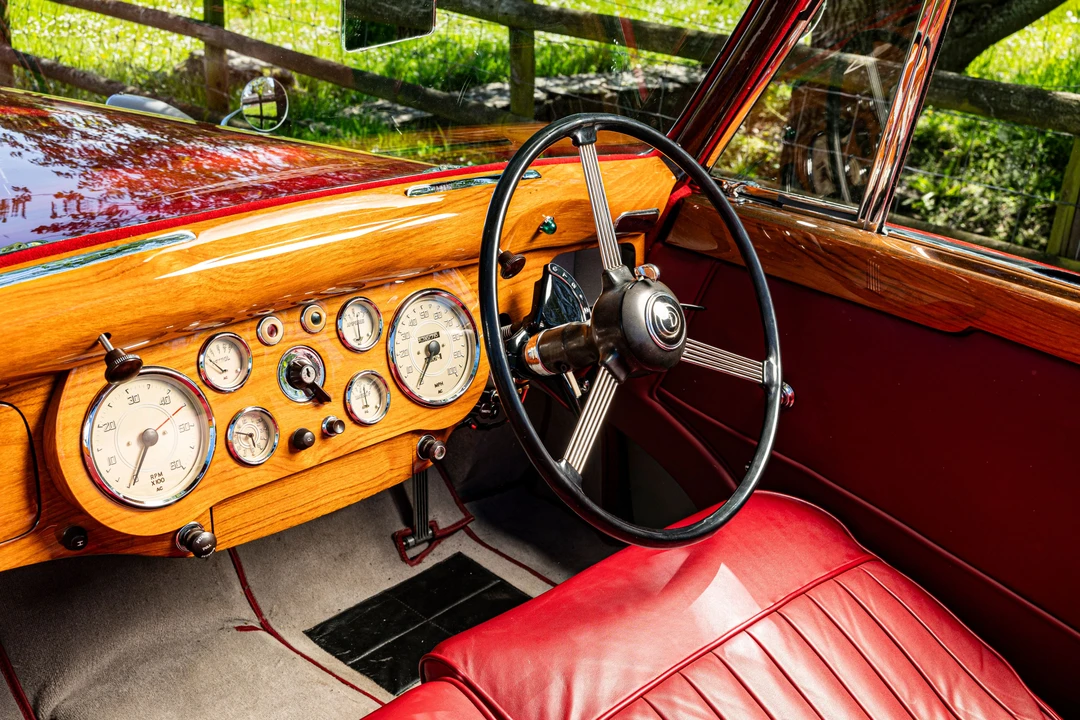 1951 Daimler - Image 2 of 15