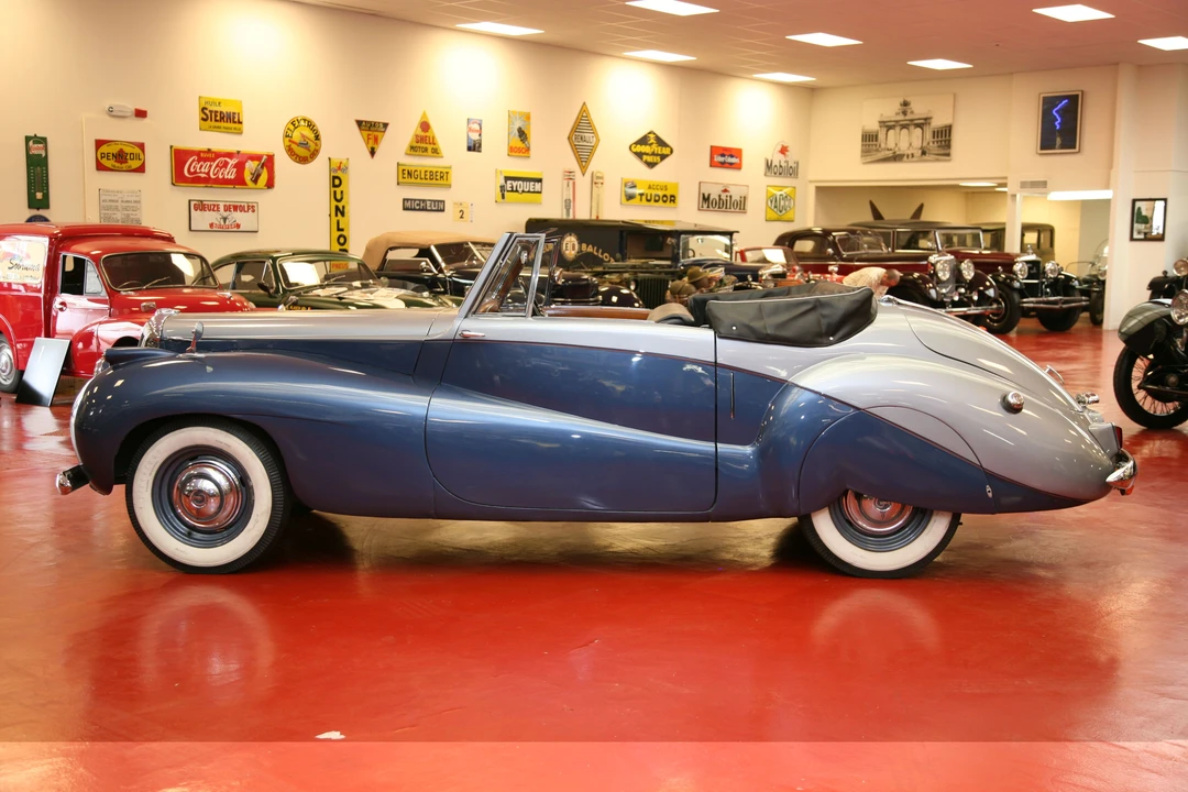 1951 Daimler - Image 3 of 18