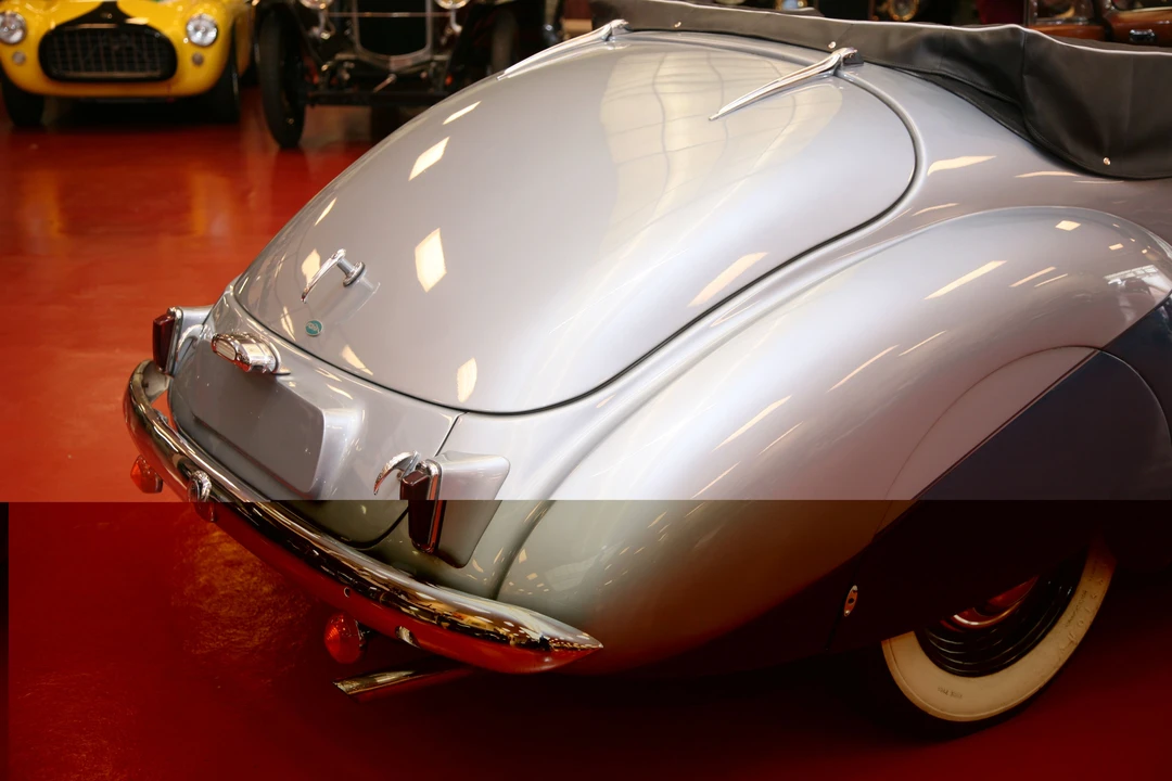 1951 Daimler - Image 7 of 18