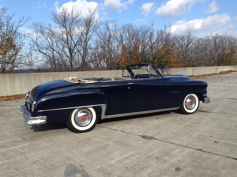 1951 DeSoto Firedome - Image 23 of 31