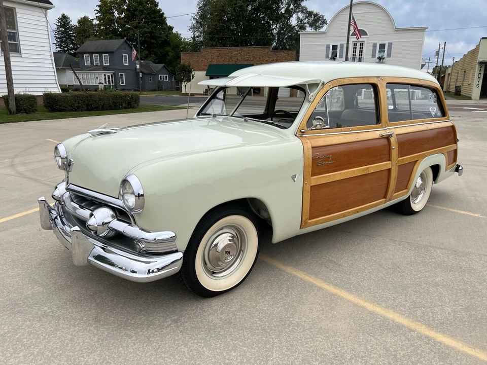 1951 Ford Country Squire - Image 2 of 31