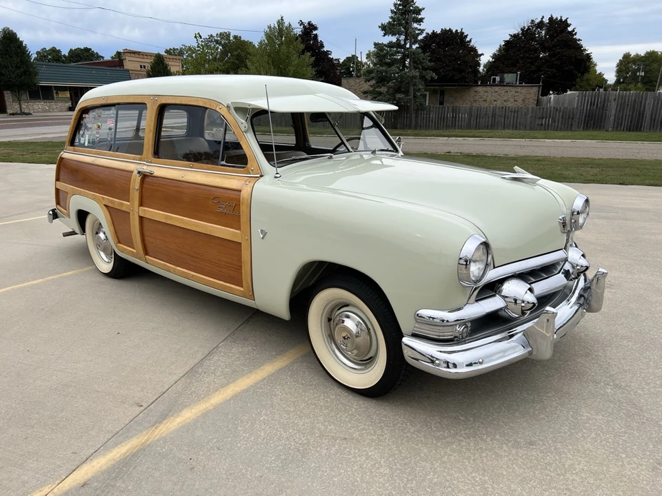 1951 Ford Country Squire - Image 12 of 31
