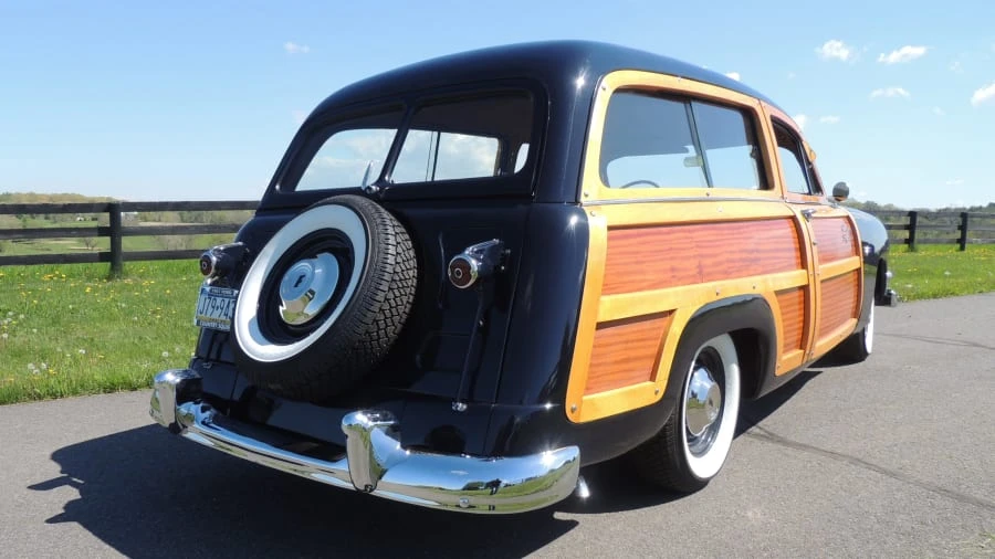 1951 Ford Country Squire - Image 2 of 11