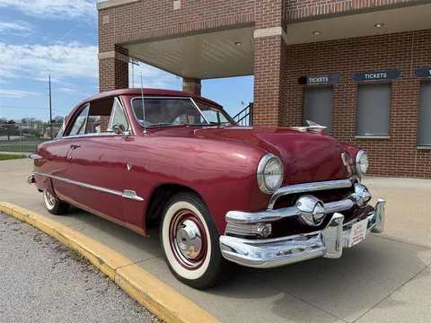 1951 Ford Crestline Victoria
