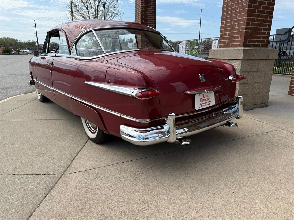 1951 Ford Crestline - Image 6 of 16