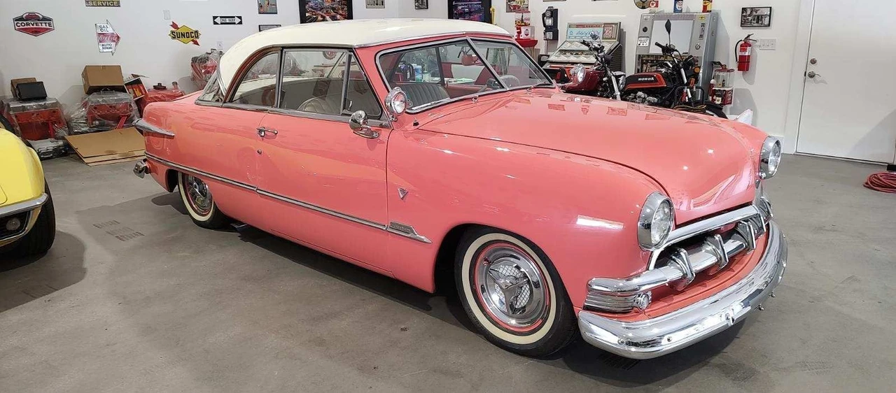 1951 Ford Crown Victoria - Image 2 of 21