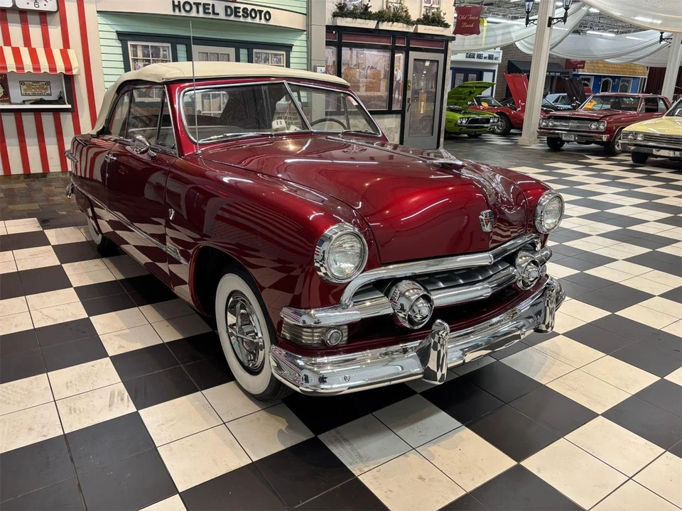1951 Ford Customline - Image 23 of 31