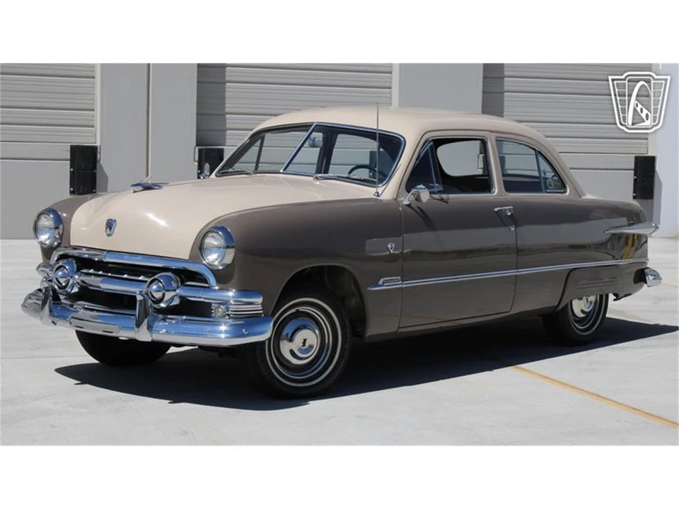 1951 Ford Customline - Image 2 of 31