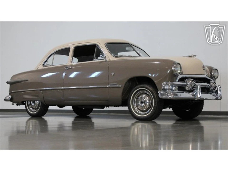1951 Ford Customline - Image 22 of 31