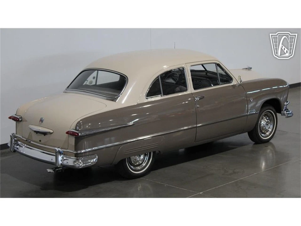 1951 Ford Customline - Image 8 of 31