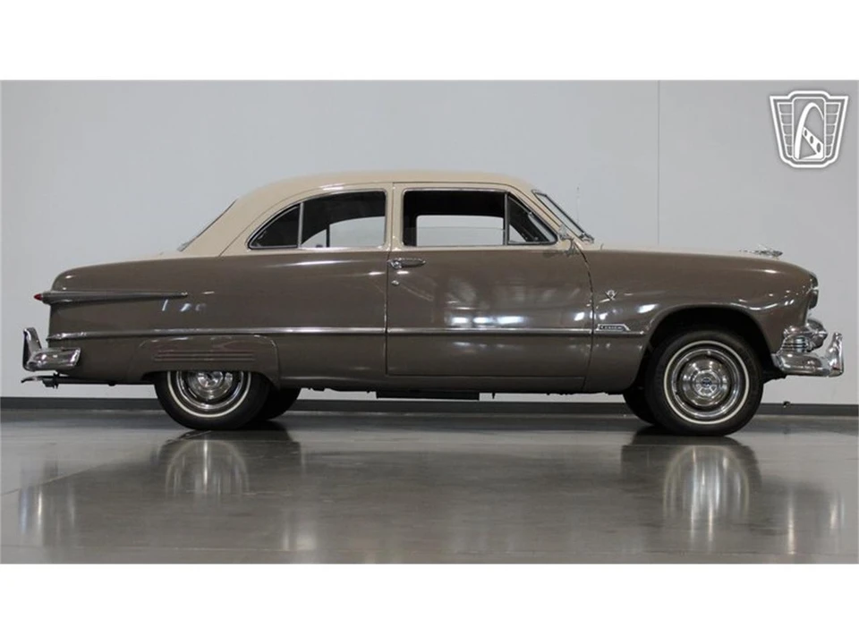 1951 Ford Customline - Image 23 of 31