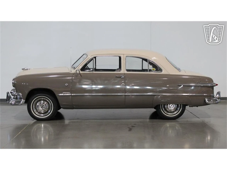 1951 Ford Customline - Image 19 of 31