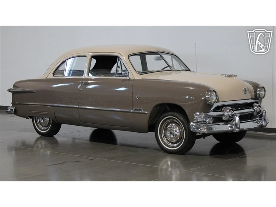 1951 Ford Customline - Image 14 of 31