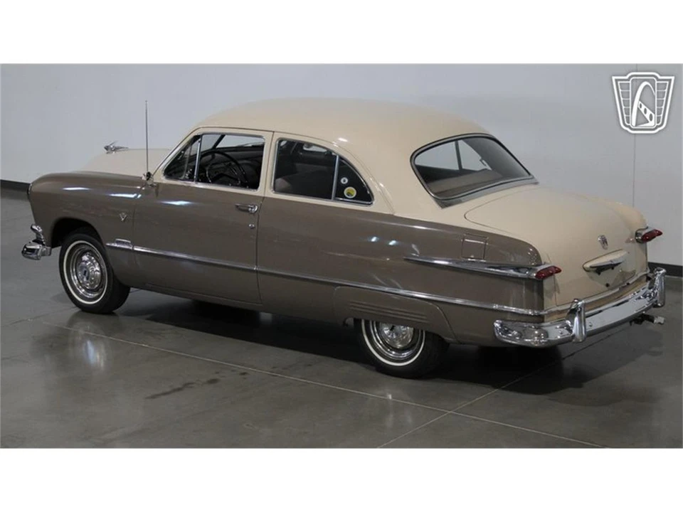1951 Ford Customline - Image 10 of 31