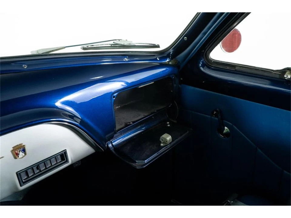 1951 Ford Customline - Image 30 of 31