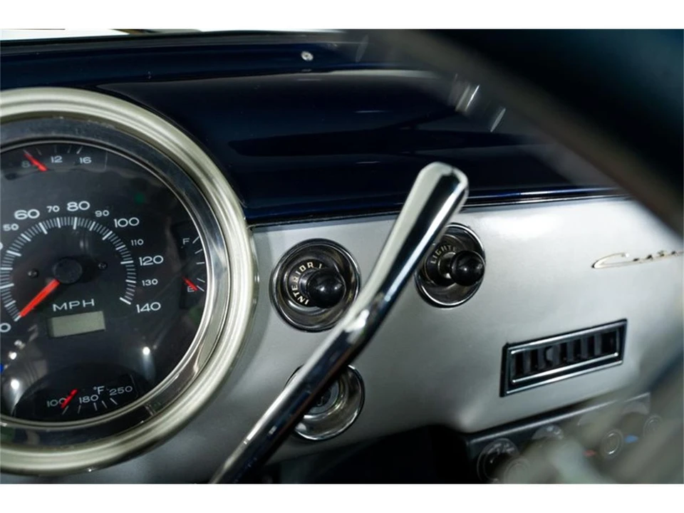 1951 Ford Customline - Image 24 of 31
