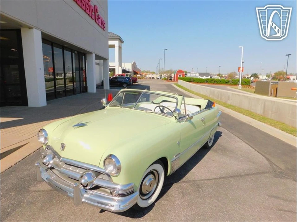 1951 Ford Customline - Image 17 of 31