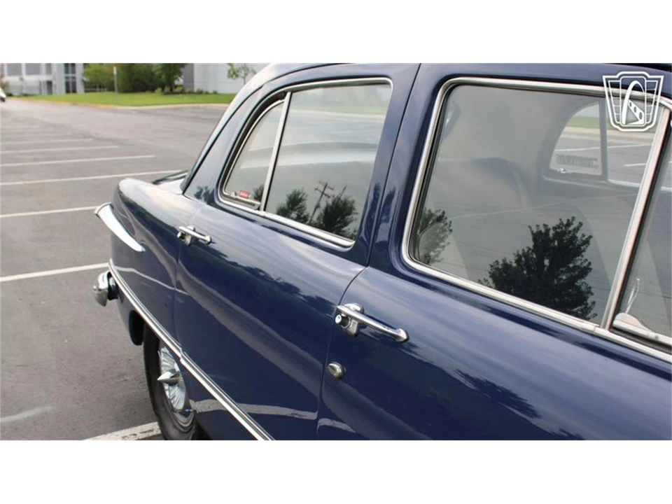 1951 Ford Customline - Image 13 of 31