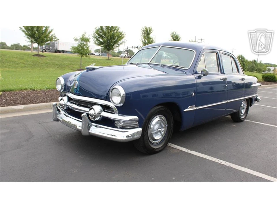 1951 Ford Customline - Image 25 of 31