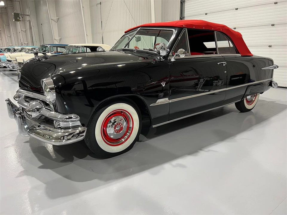 1951 Ford Customline - Image 2 of 31