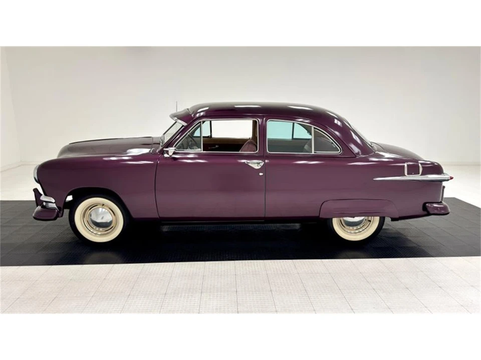 1951 Ford Standard & Deluxe & Super Deluxe - Image 2 of 31