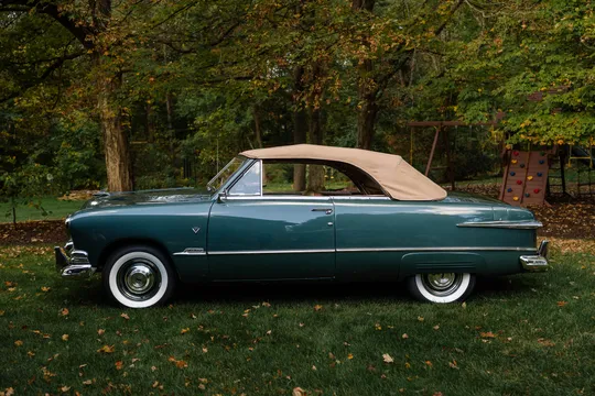 1951 Ford Custom Deluxe Base
