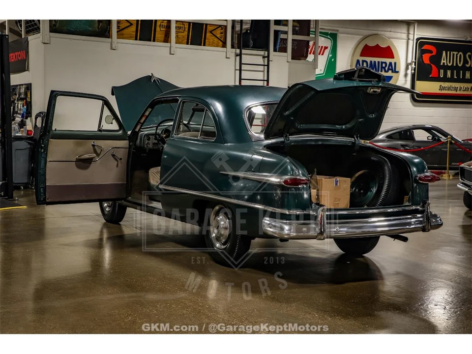 1951 Ford Standard & Deluxe & Super Deluxe - Image 3 of 31