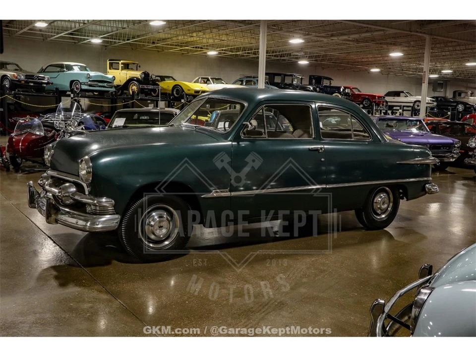 1951 Ford Standard & Deluxe & Super Deluxe - Image 9 of 31