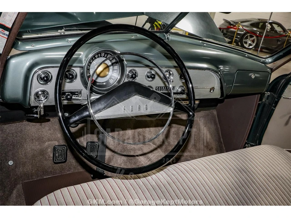 1951 Ford Standard & Deluxe & Super Deluxe - Image 4 of 31