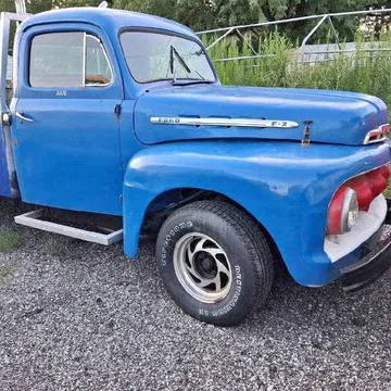 1951 Ford F-150 Short Bed