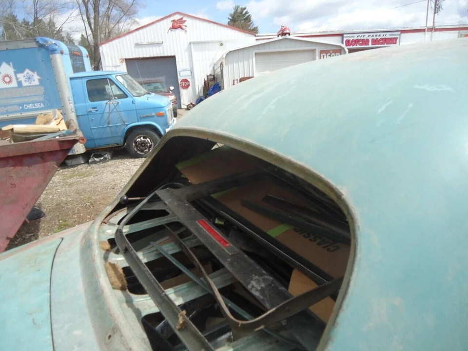 1951 Ford Standard & Deluxe & Super Deluxe - Image 18 of 31