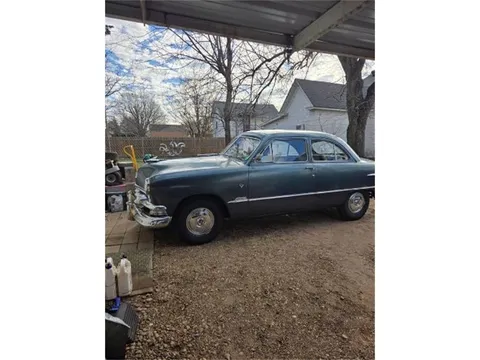 1951 Ford Victoria