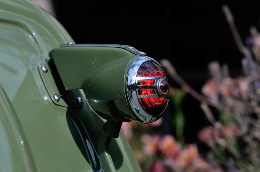 1951 Ford Country Squire - Image 11 of 12