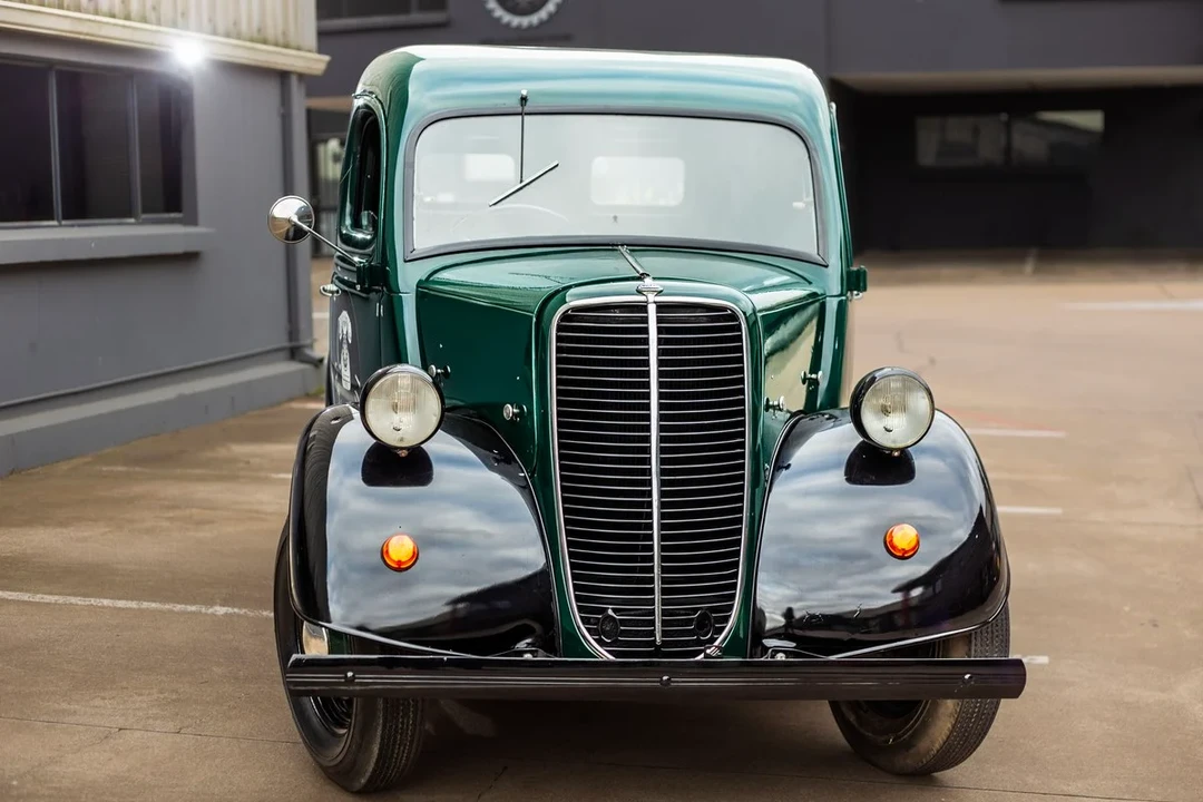 1951 Ford Econoline Van - Image 3 of 31
