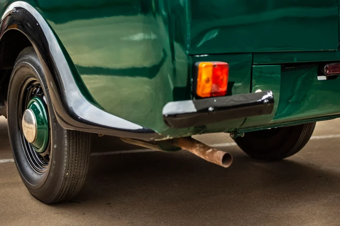 1951 Ford Econoline Van - Image 17 of 31