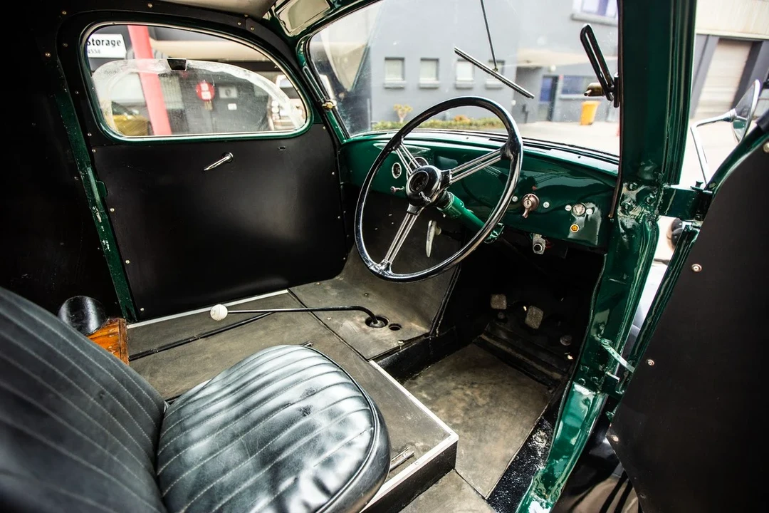 1951 Ford Econoline Van - Image 9 of 31