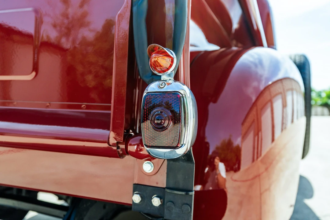 1951 GMC New Design - Image 17 of 31
