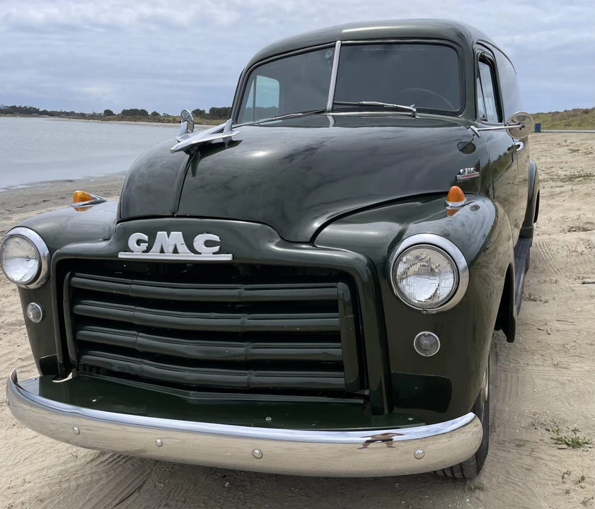 1951 GMC New Design - Image 5 of 31