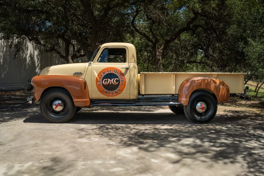 1951 GMC New Design - Image 2 of 31