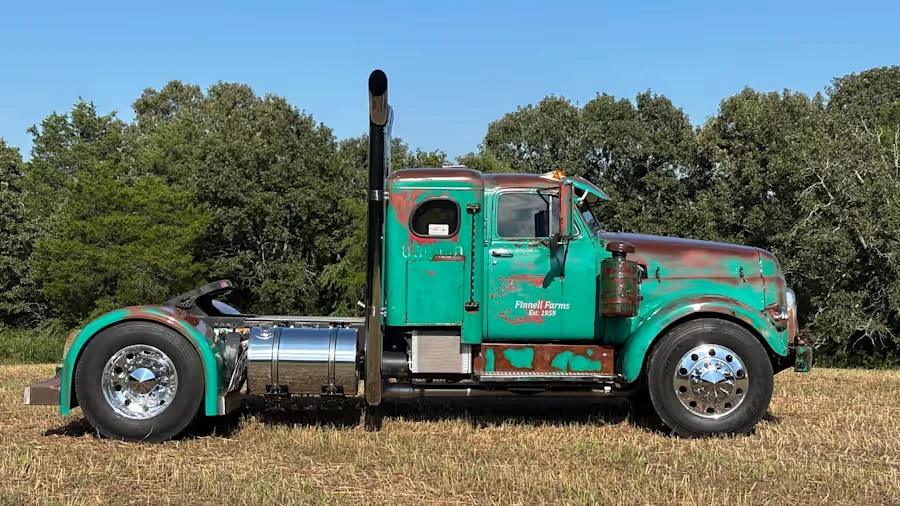1951 GMC New Design - Image 2 of 21