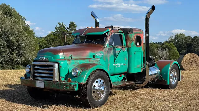 1951 GMC 650 Custom