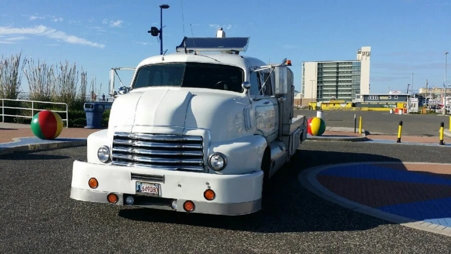 1951 GMC New Design - Image 3 of 4