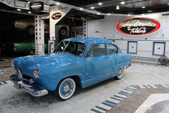 1951 Henry J