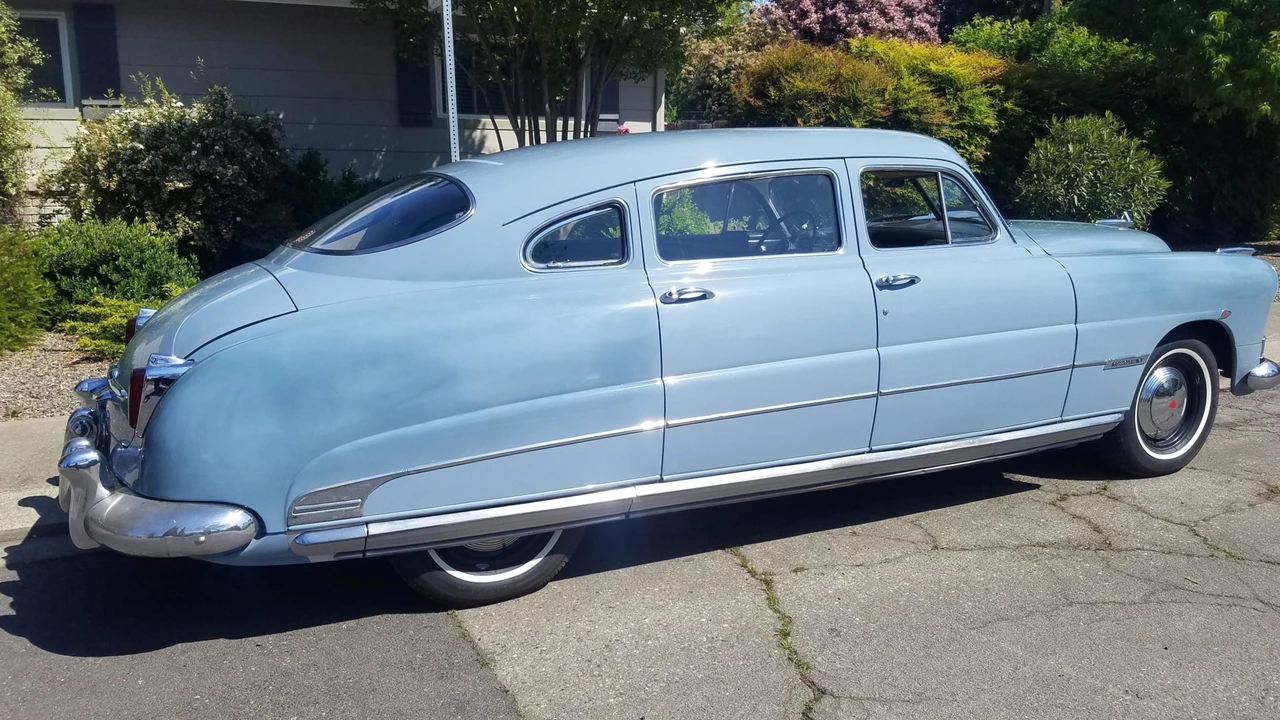 1951 Hudson Commodore - Image 17 of 31