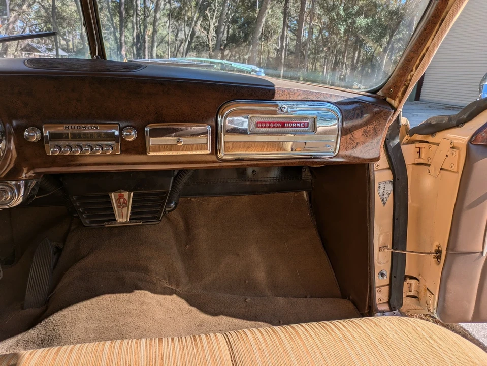 1951 Hudson Hornet - Image 9 of 21