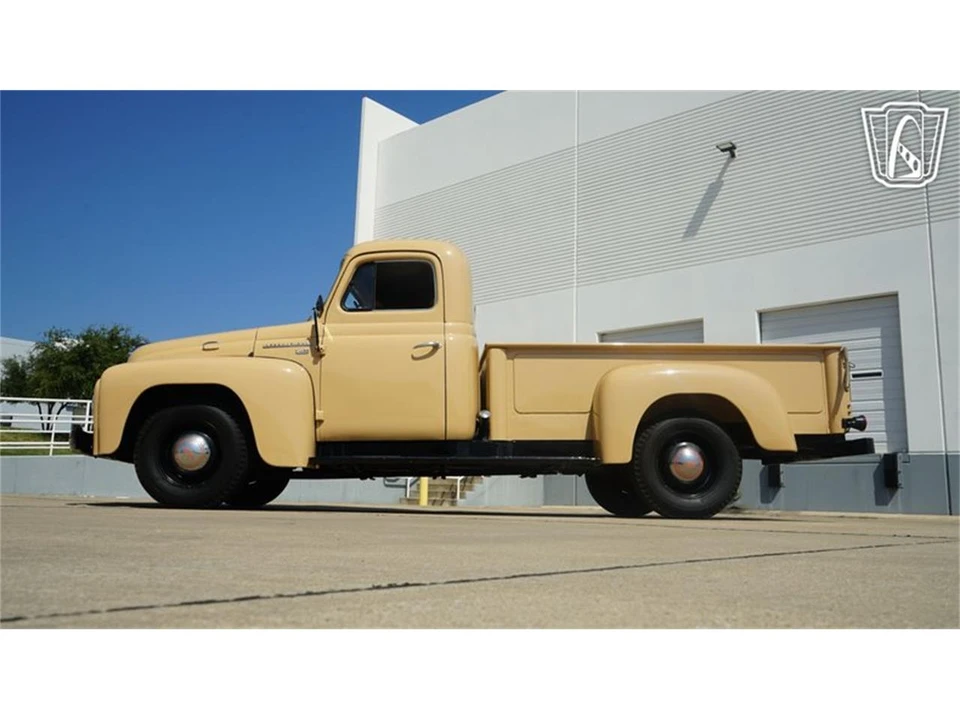 1951 International - Image 7 of 31