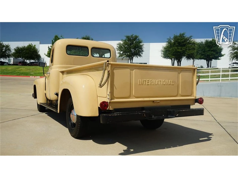 1951 International - Image 9 of 31