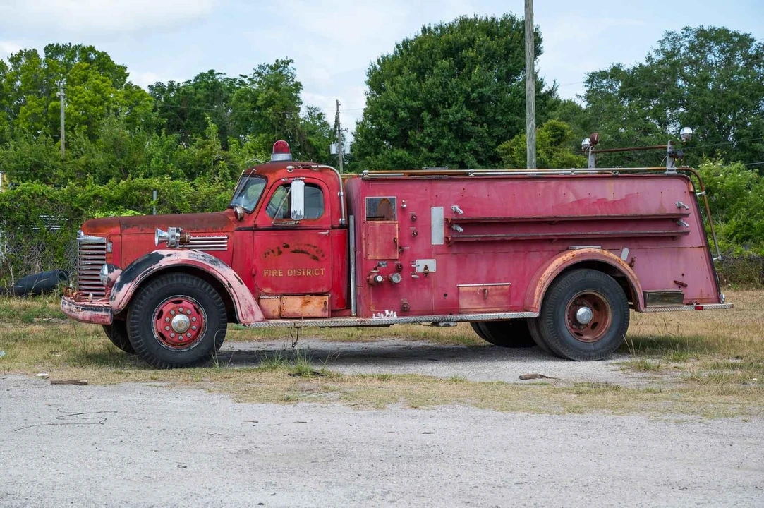 1951 International - Image 18 of 21