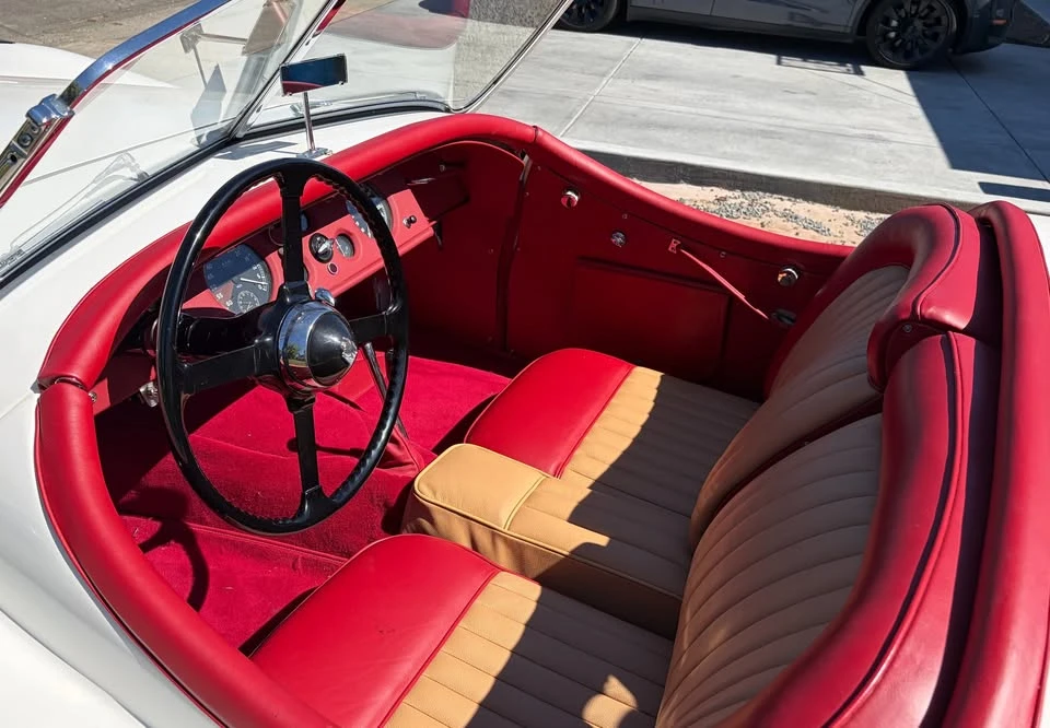 1951 Jaguar XK120 - Image 3 of 6